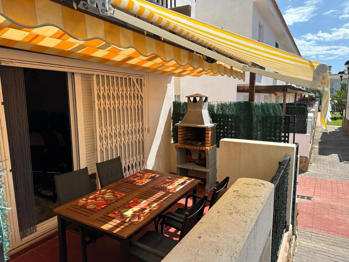 Casa Adosada Con Piscina Y Dos Terrazas Alcoceber Экстерьер фото